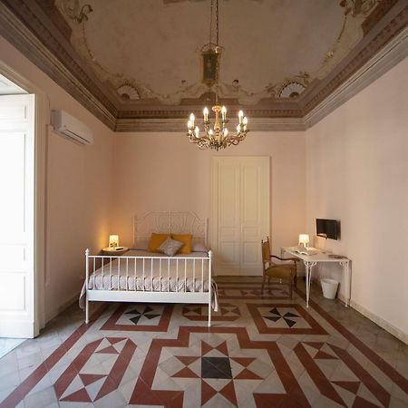 Sicilian Mood - Bed And Breakfast カターニア エクステリア 写真