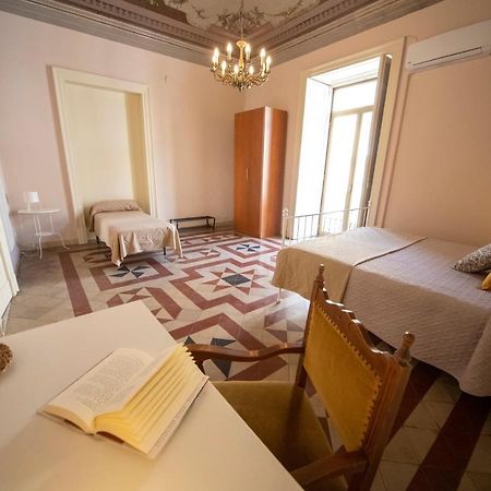 Sicilian Mood - Bed And Breakfast カターニア エクステリア 写真