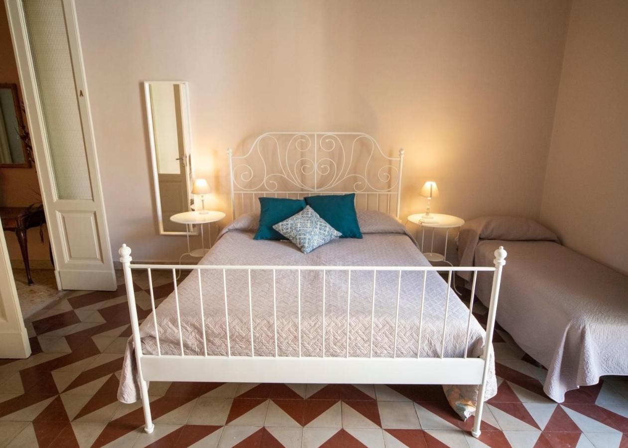 Sicilian Mood - Bed And Breakfast カターニア エクステリア 写真